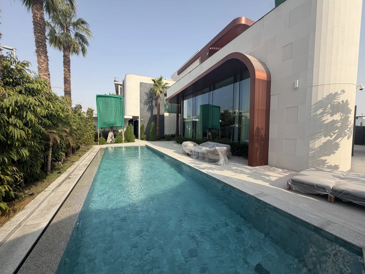Isola, Ultra-Luxury Private Pearl Jumeirah Villa in Pearl Jumeirah