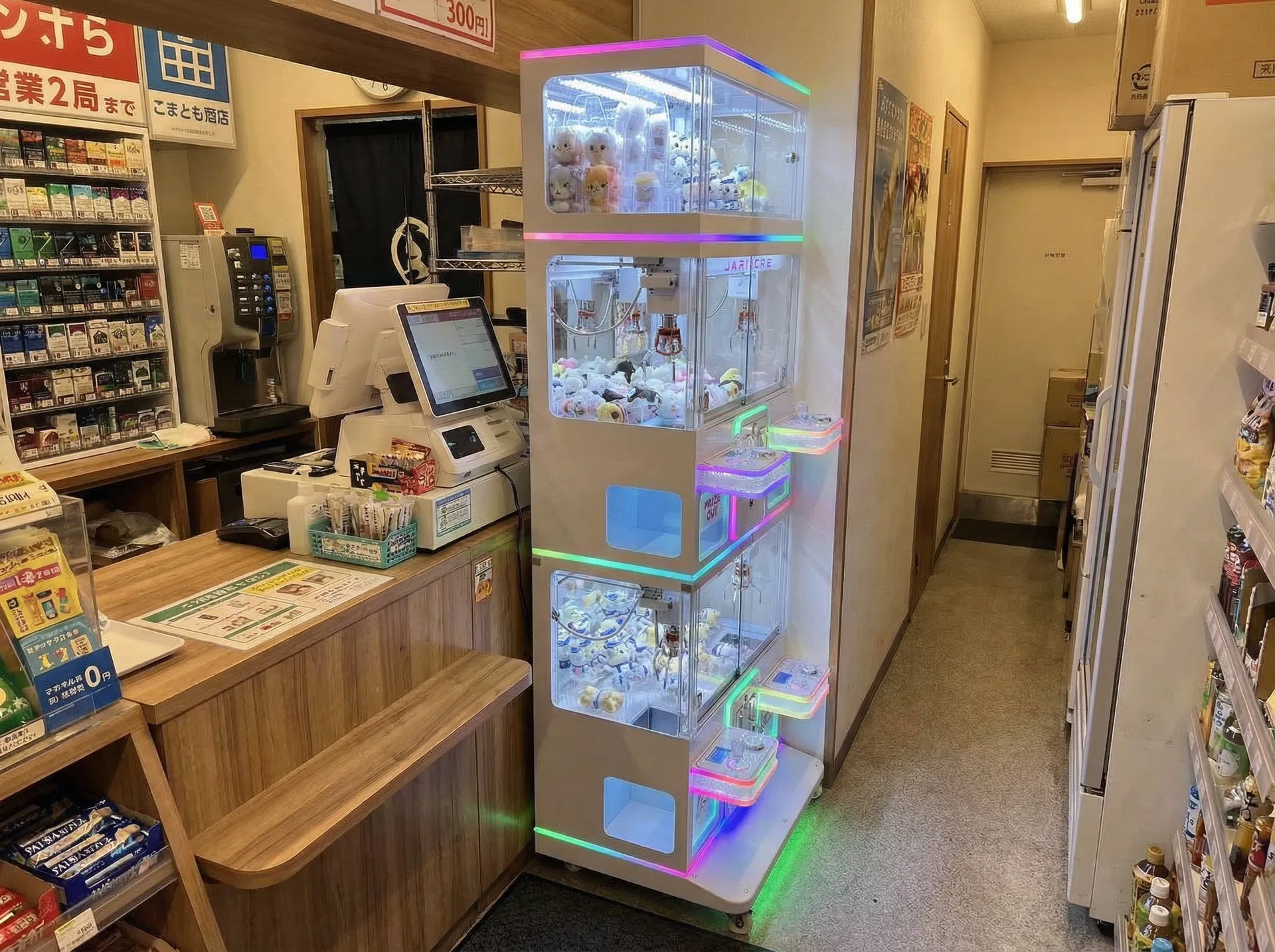 レジ横の空きスペースに設置