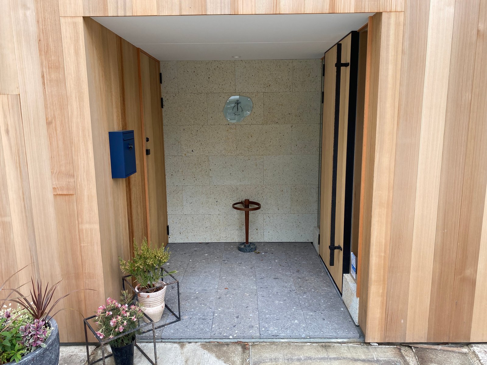 木村眼科クリニック研修センター
「兎渡路の家」 10