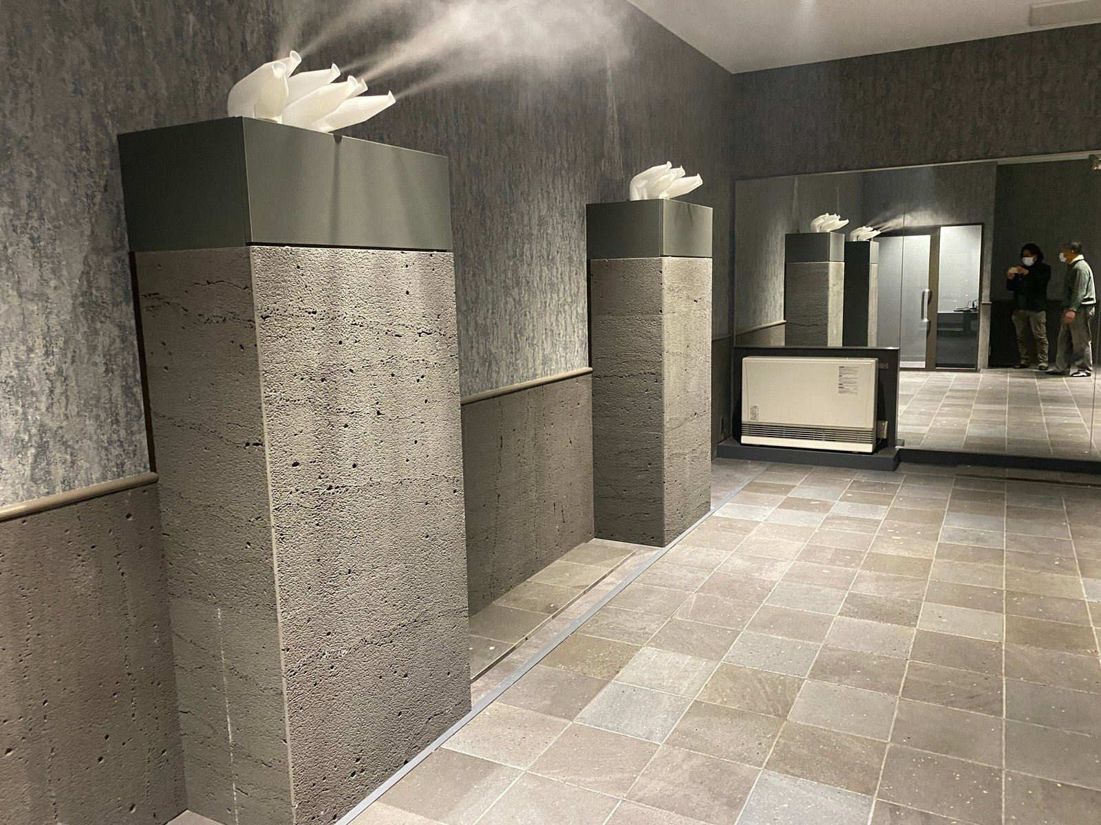 溶岩を用いたロウリュサウナ／溶岩ホットスタジオ
― 溶岩が支える二つの温熱空間 ― 4