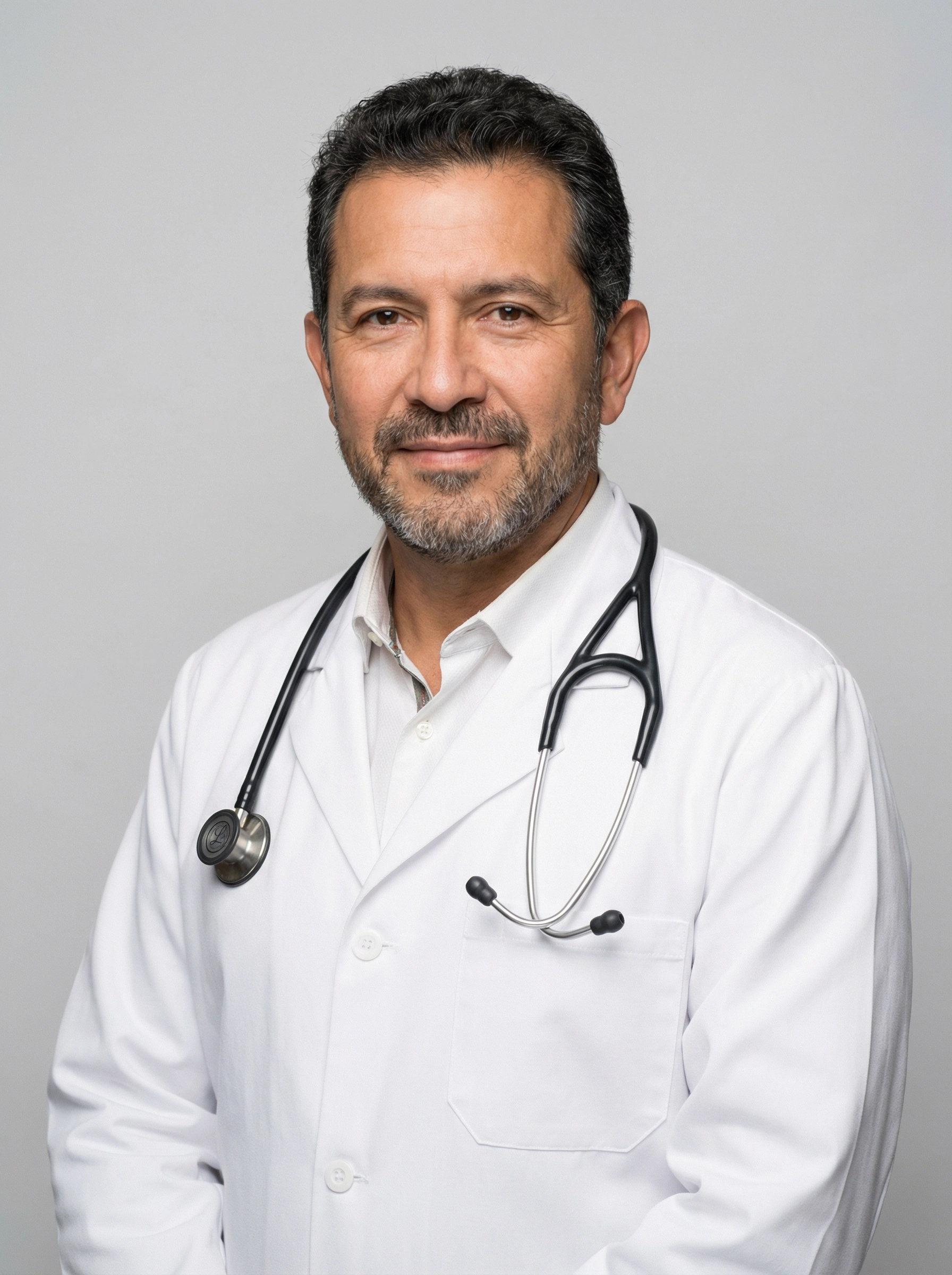 Dr. Alejandro Morales