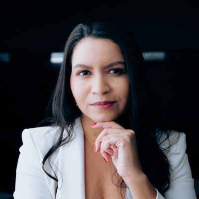 Marcella Moreira Barbosa Hunas