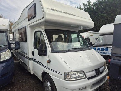 Compass Avantgarde 300