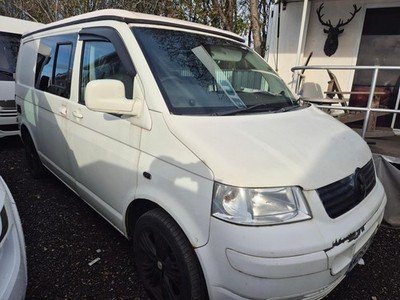 Volkswagen Transporter Pop Top
