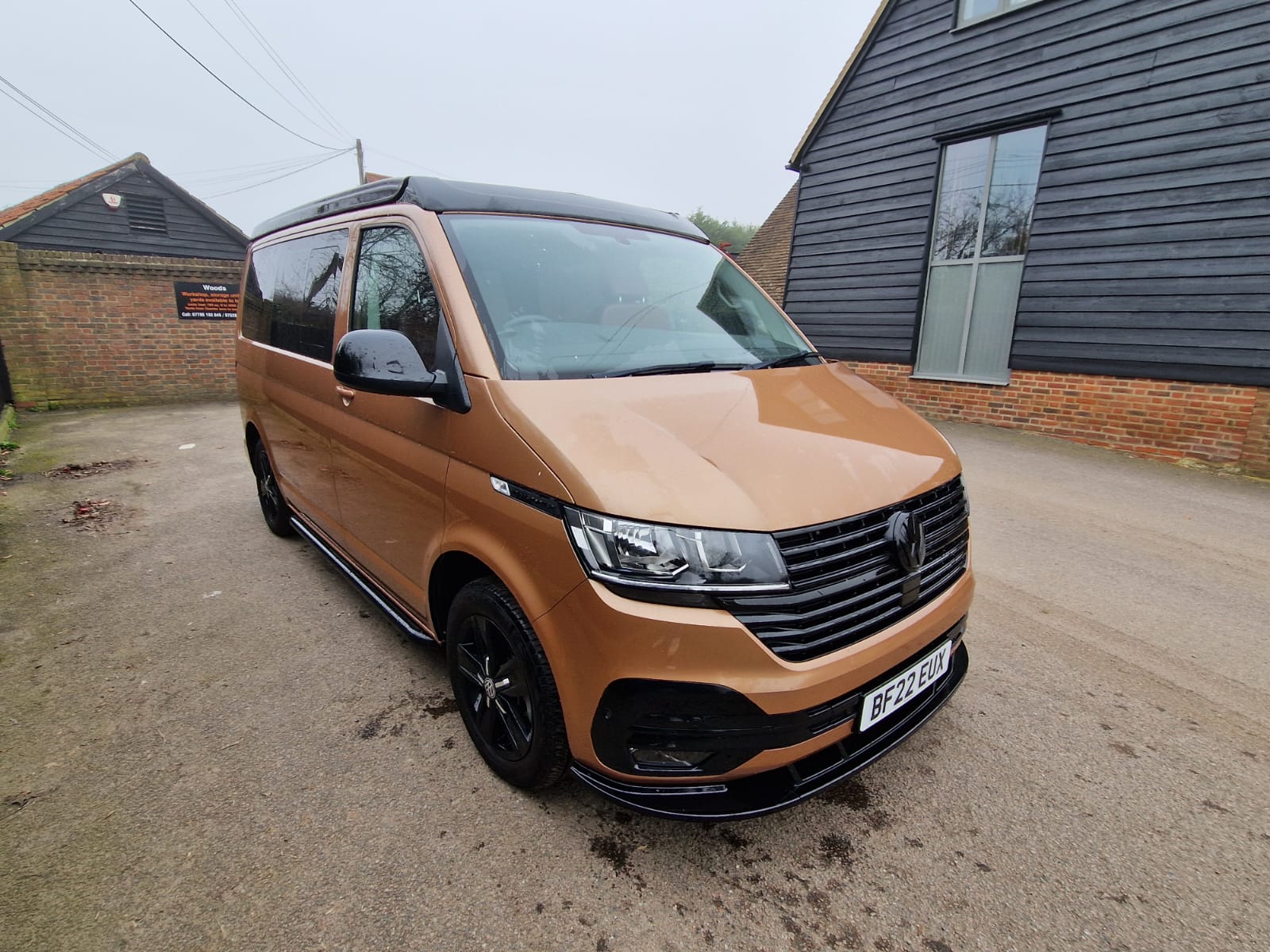 Volkswagen Rollinghome Shackleton Campervan 2022