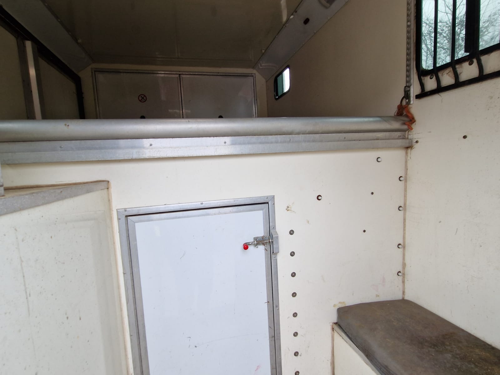 Renault Regent Horsebox Horse Box 2006 6