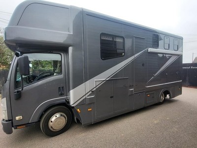 Isuzu NPR Horsebox Horse Box 2009 5