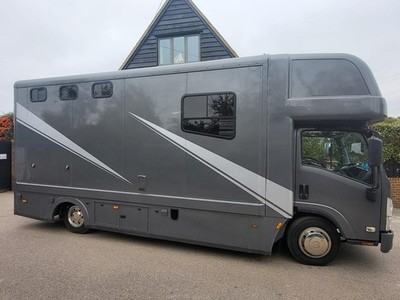 Isuzu NPR Horsebox Horse Box 2009 6