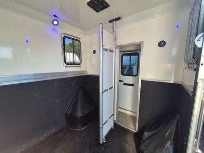 Peugeot Regents Stallion Horsebox Horse Box 2017 ** Now Sold ** 4