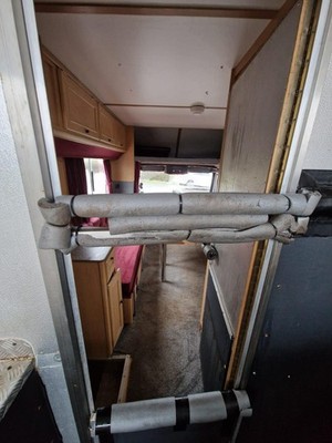 Iveco Ascot Supreme Horsebox Horse box 18