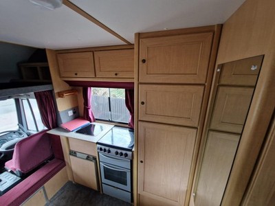 Iveco Ascot Supreme Horsebox Horse box 16