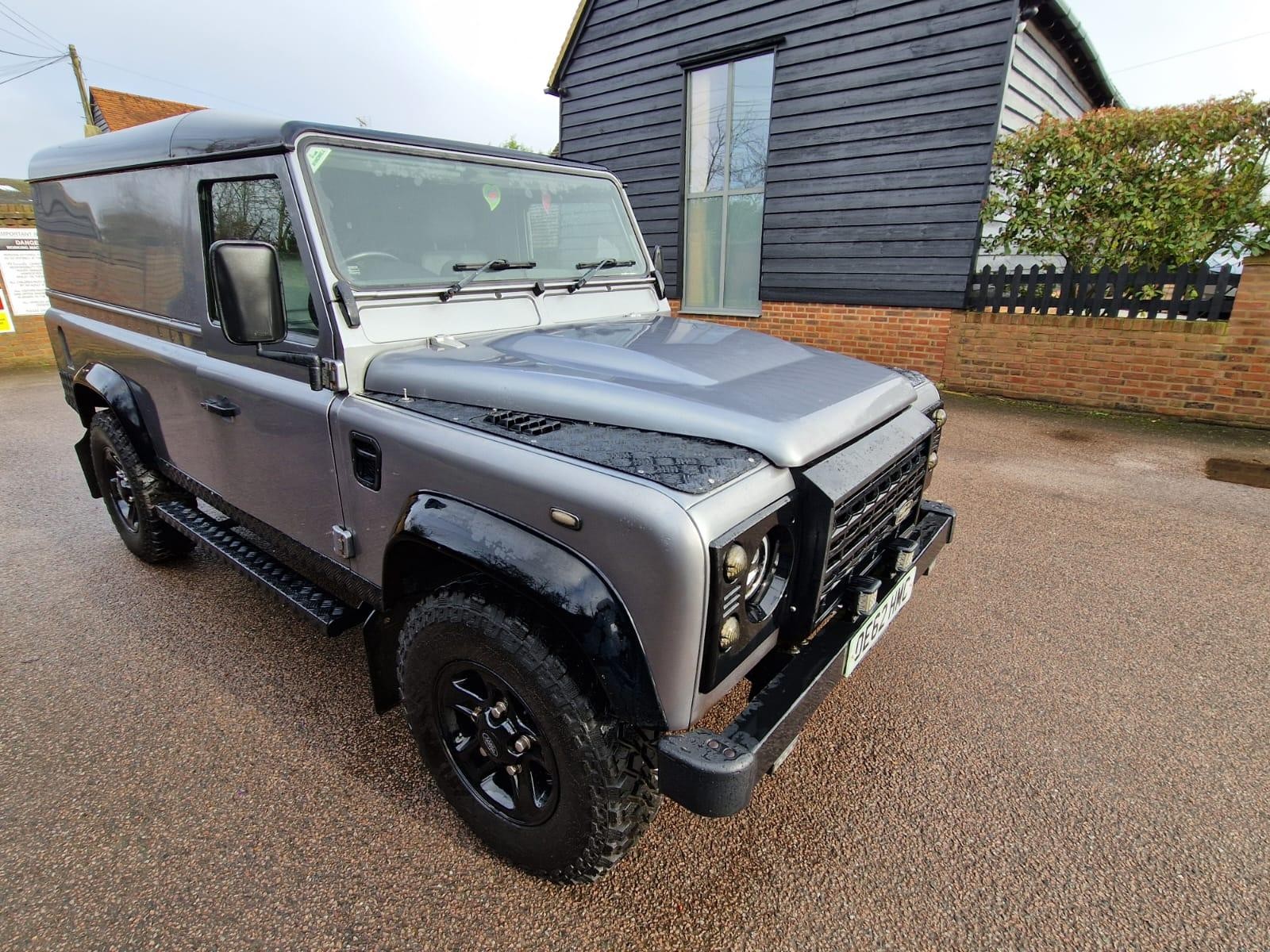 Land Rover Defender 110 Hardtop 2013