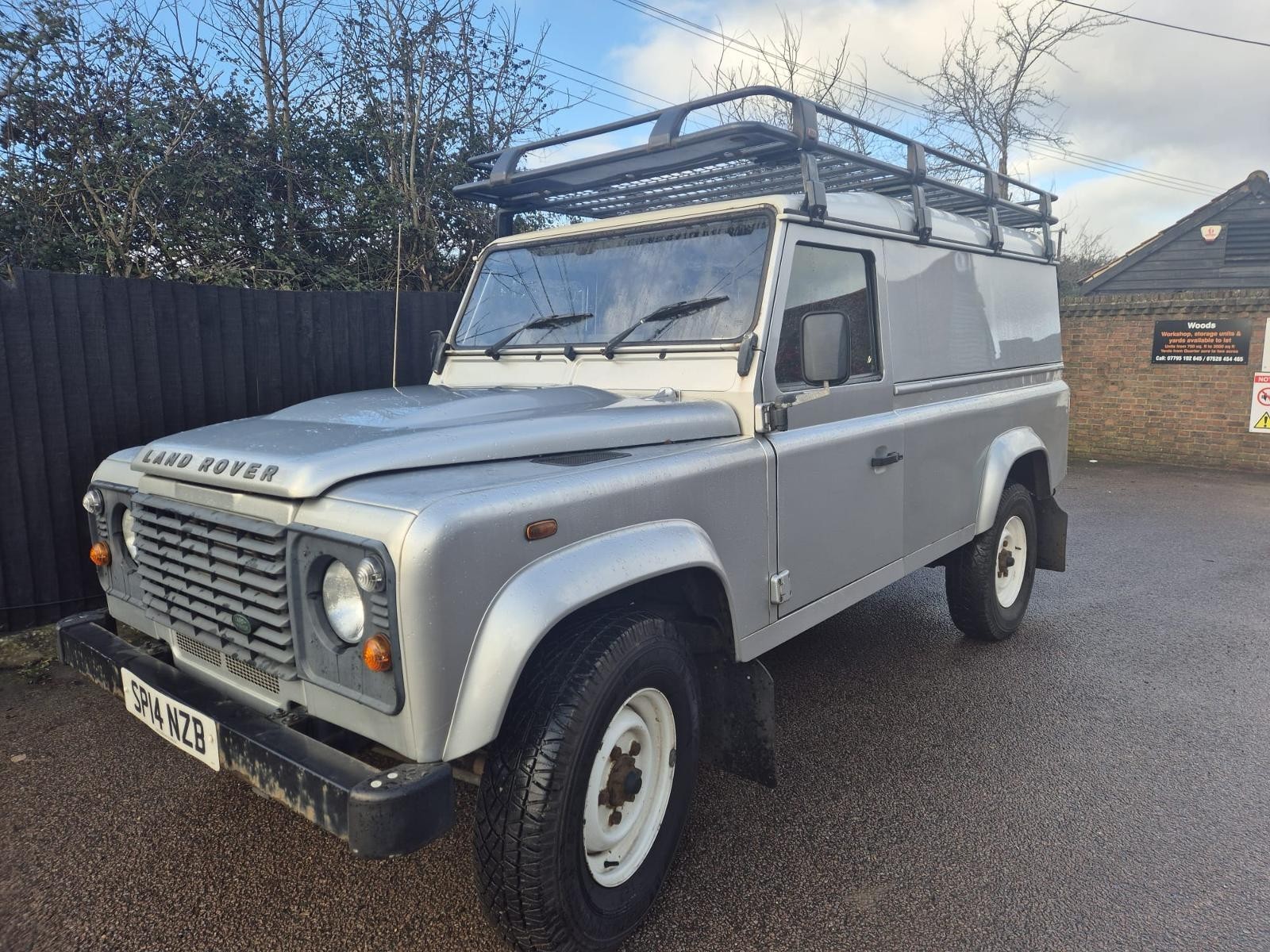 Land Rover Defender 110 Hardtop 2014