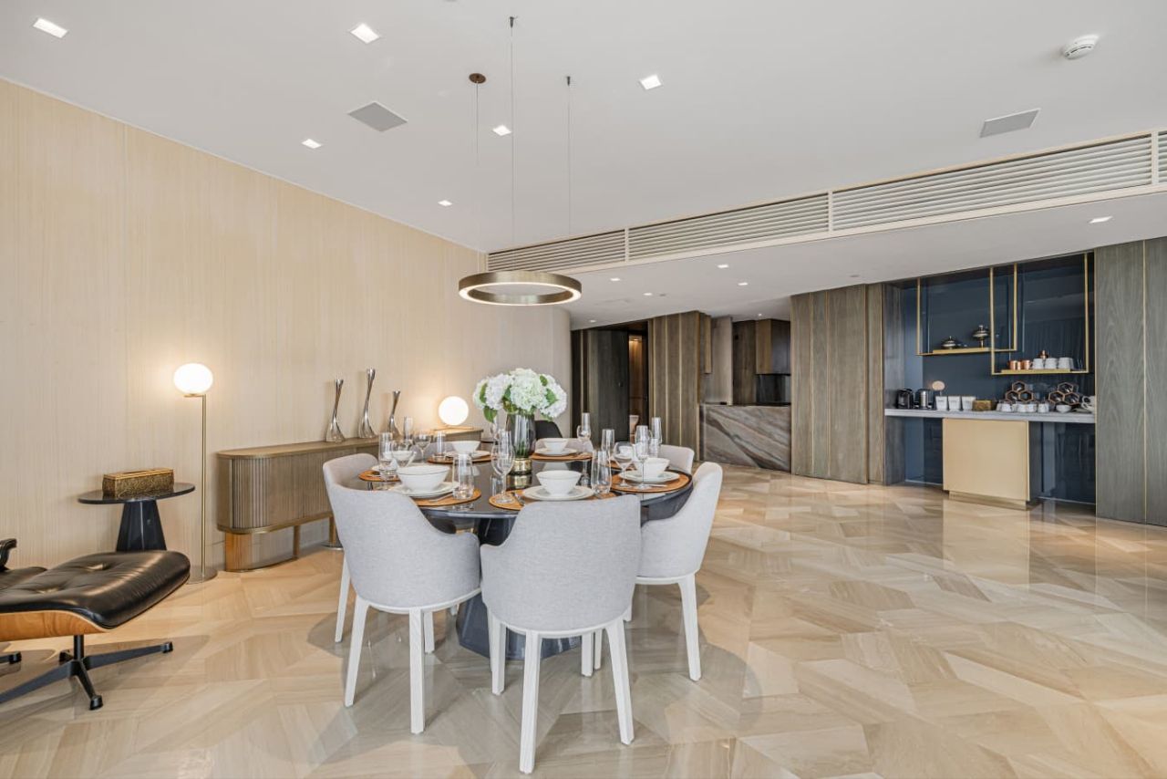 بنتهاوس ملكي مع مسبح خاص | إطلالة بحرية وعين دبي - صورة 5