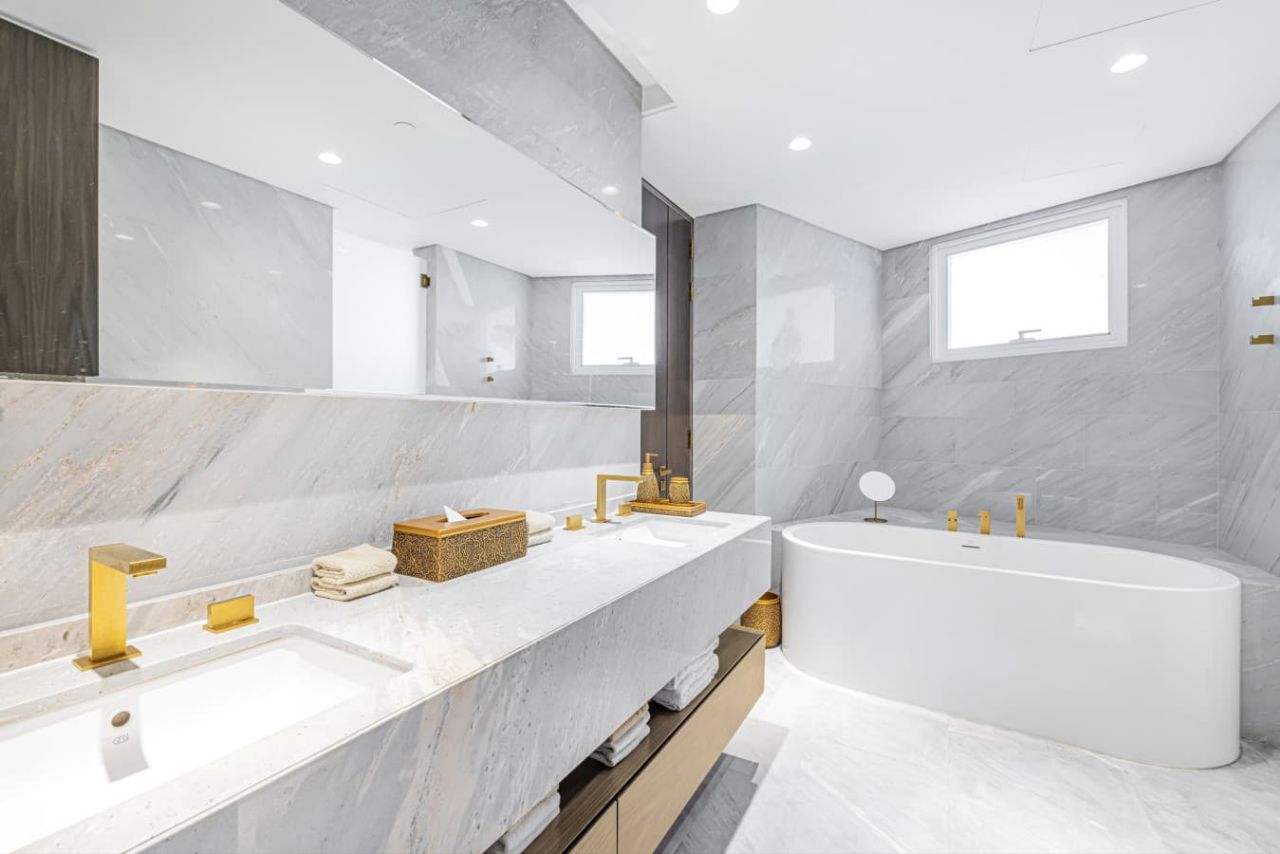 بنتهاوس ملكي مع مسبح خاص | إطلالة بحرية وعين دبي - صورة 8