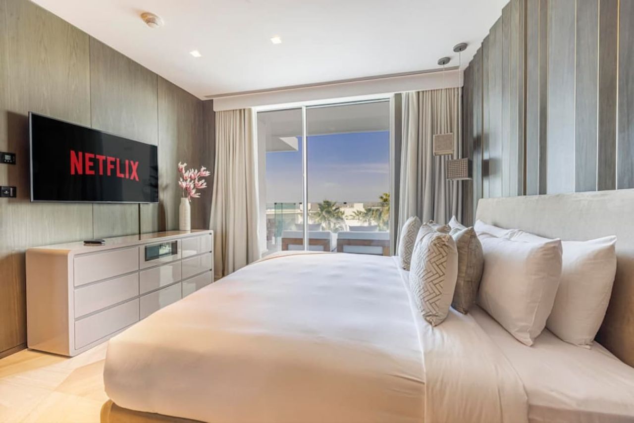 شقة دانيلز لافيش بإطلالة بحرية | فايف بالم، نخلة جميرا - صورة 16