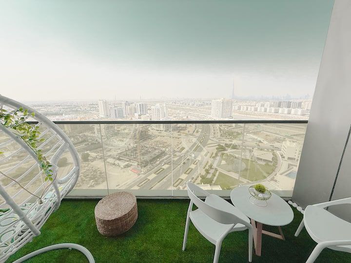 شقة سكاي لاين كراون | غرفتا نوم | إطلالة برج خليفة والنافورة | PS5 - صورة 11