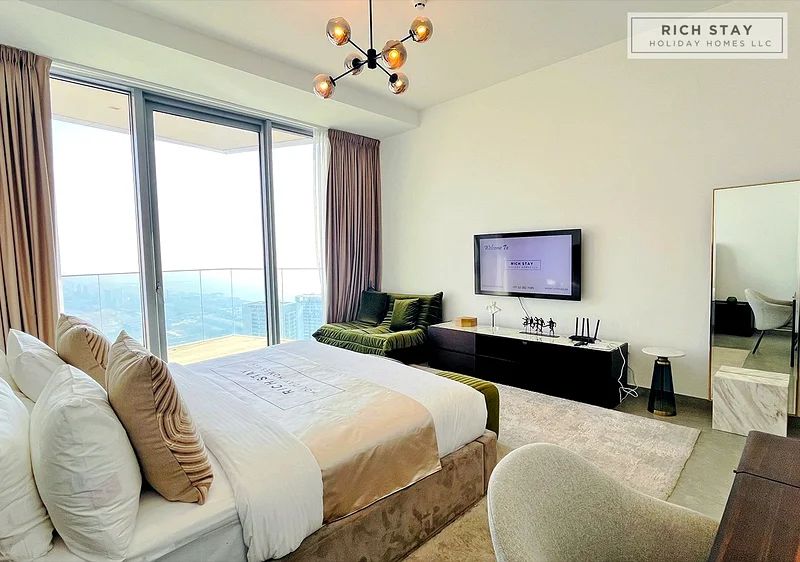 3BR Corner Unit | High-Floor | Spacious | Sea & Skyline Views - صورة 6