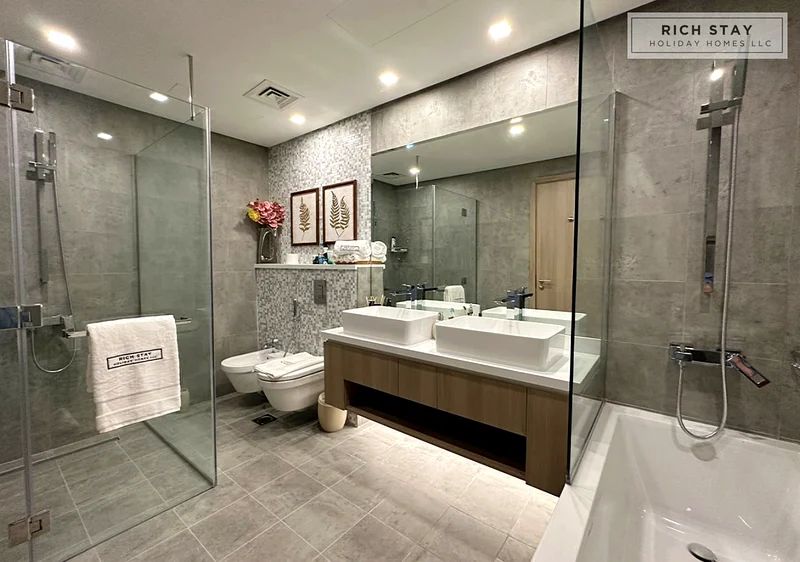 High-Floor | Marina & Sea Views