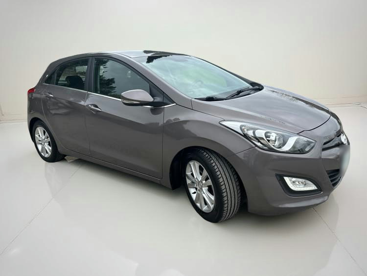 HYUNDAI i30 1.4 CRDi Tecno