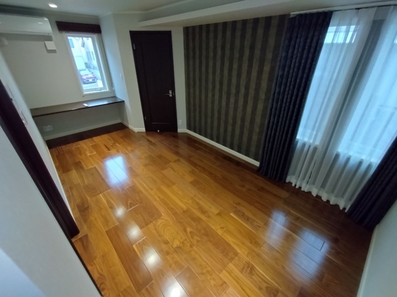 凛樹 la colline（リンジュラコリーヌ）