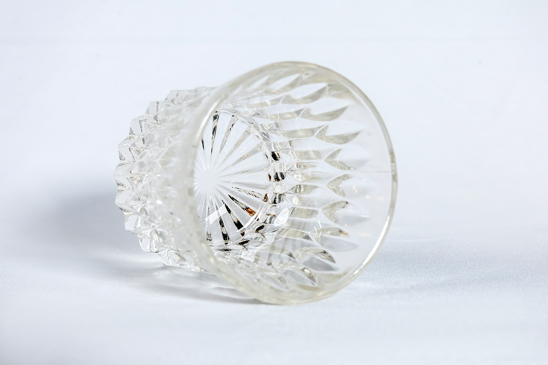 FOSTORIA: THE MONARCH thumbnail 3