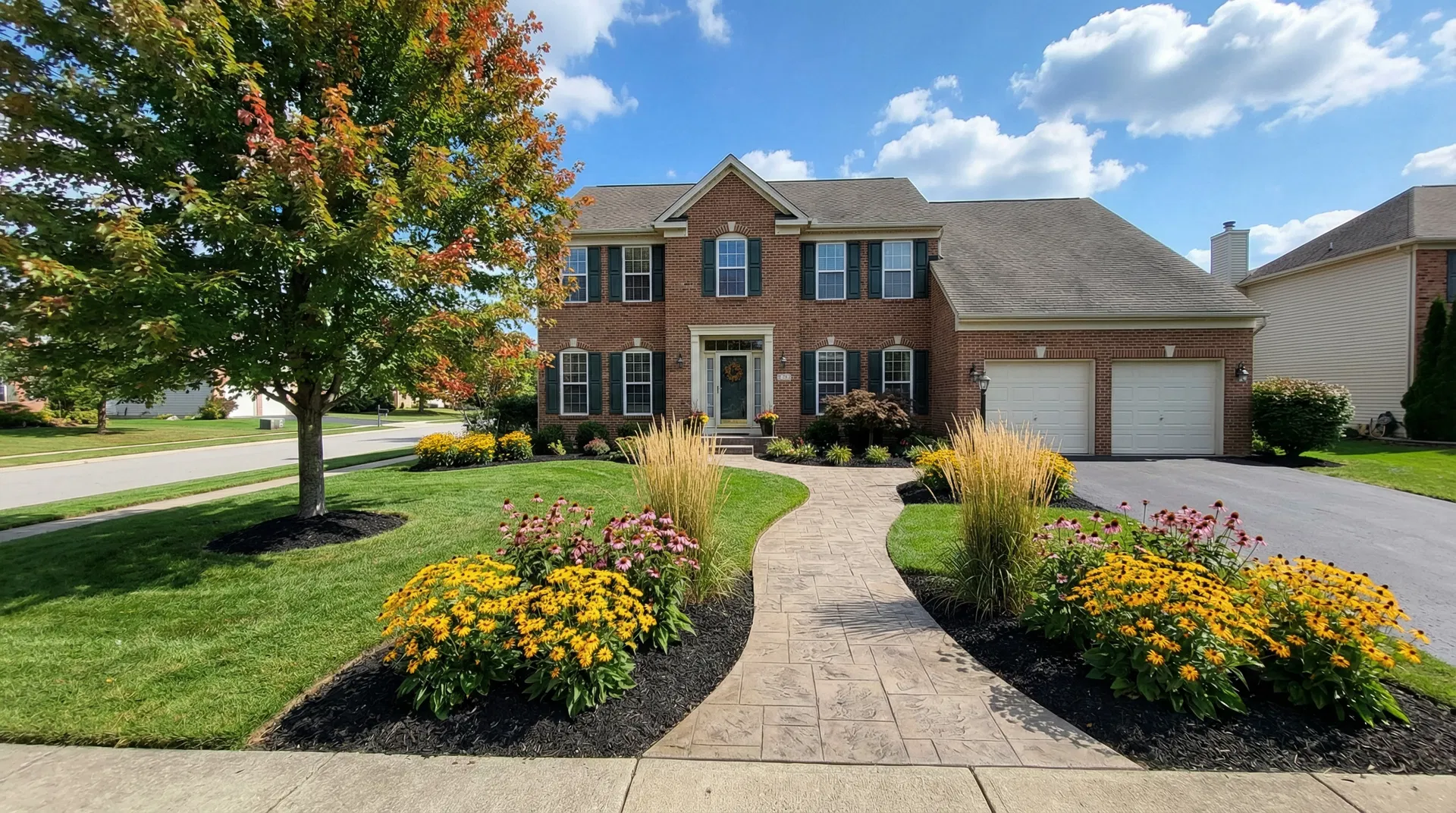 Premium front yard landscaping Twin Cities
