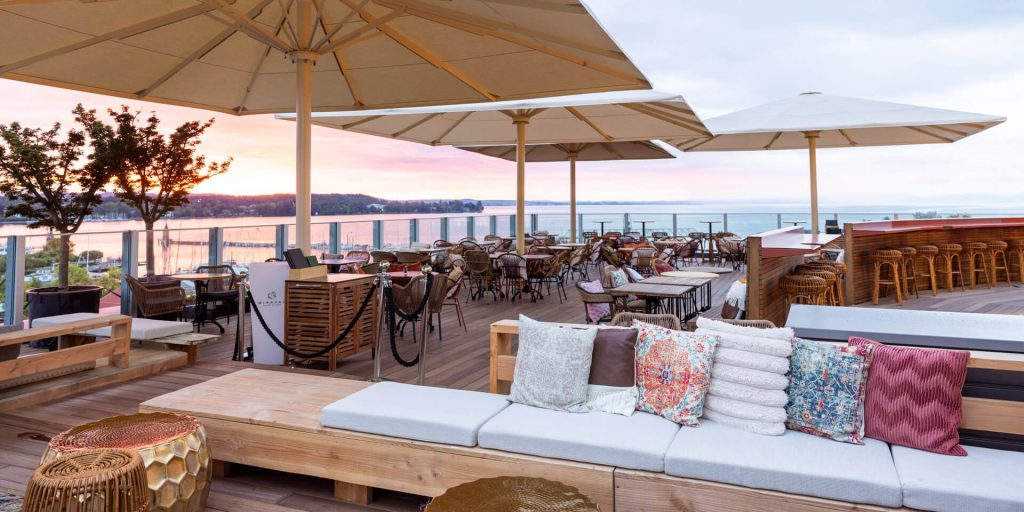 Glorious Bastards / Glorious Garden