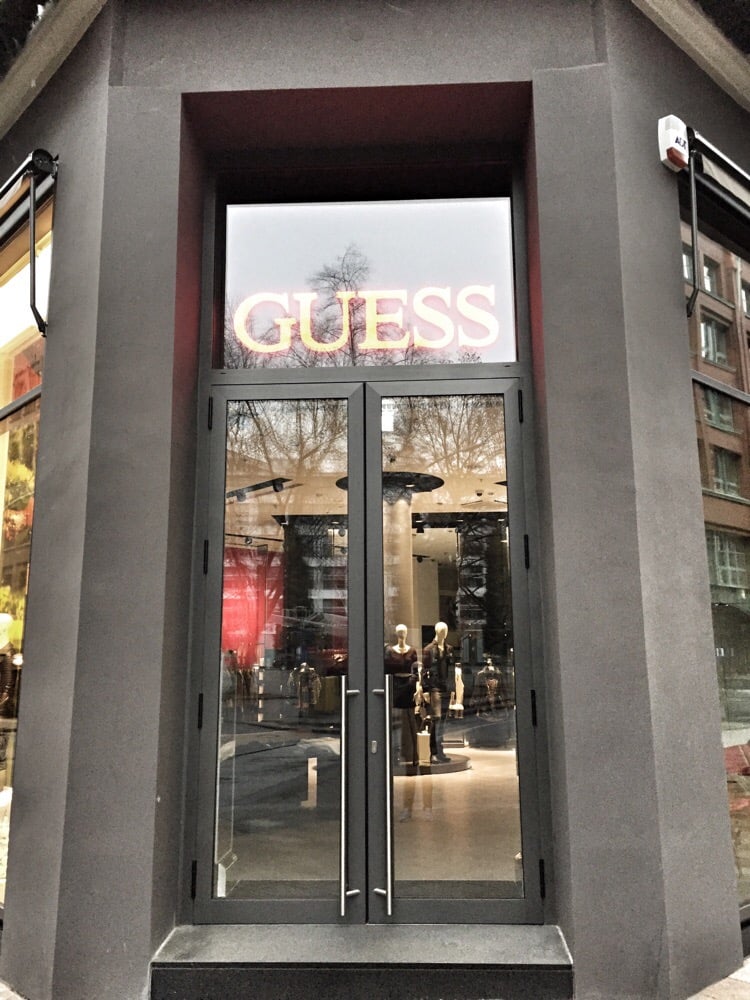 Guess Flagship