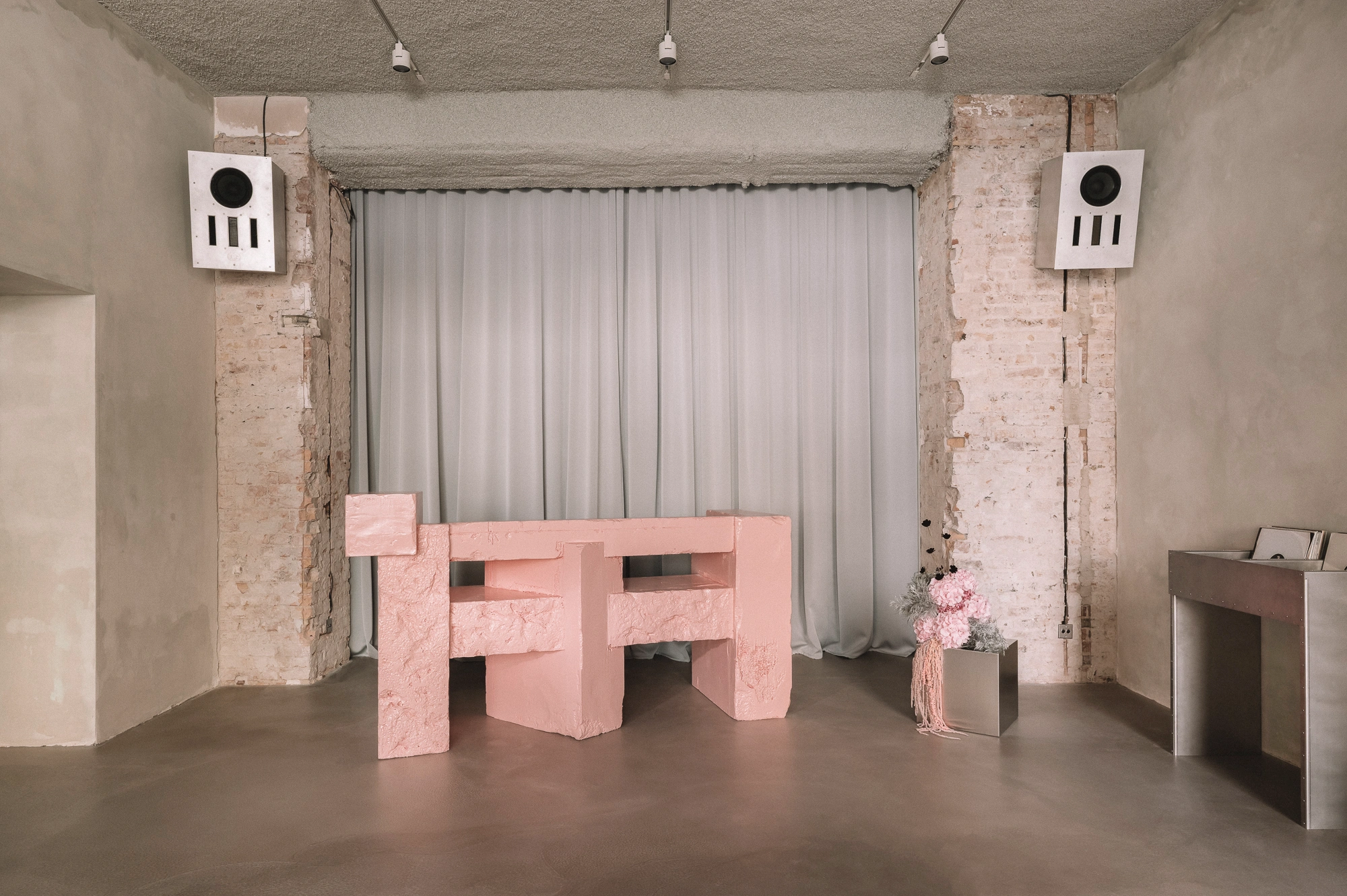 SEVEN Store & Community Space