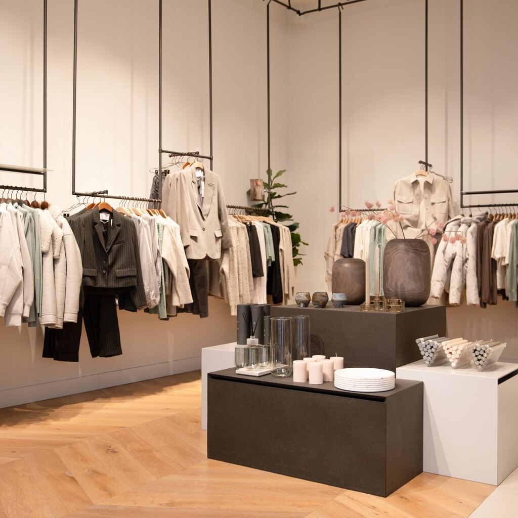 YAYA Concept Store