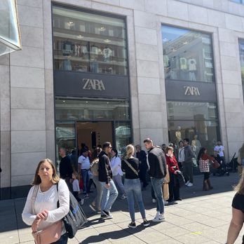 Zara Megastore