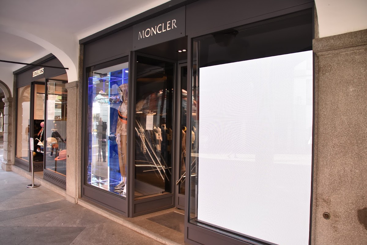 Moncler