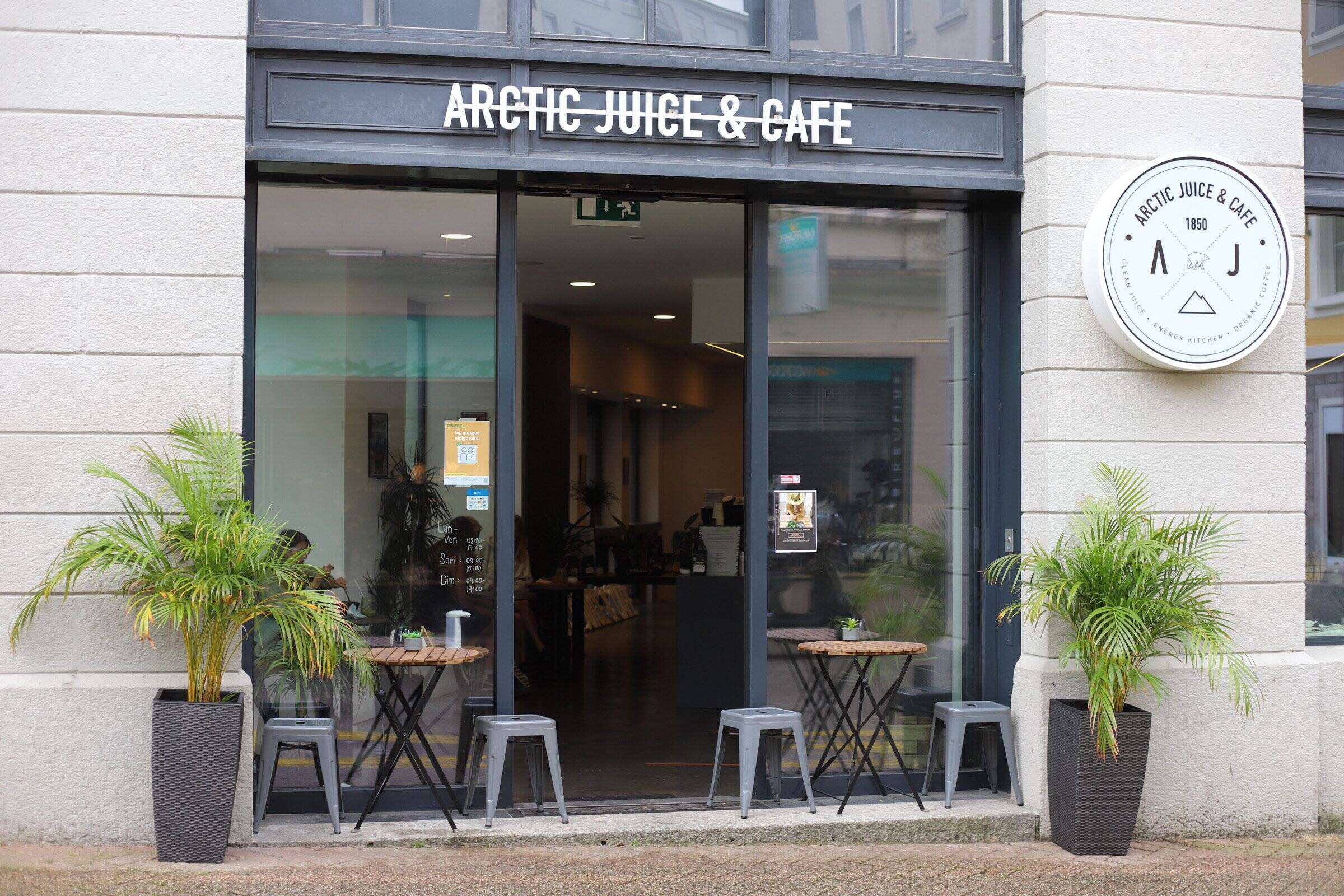 Arctic Juice & Cafe