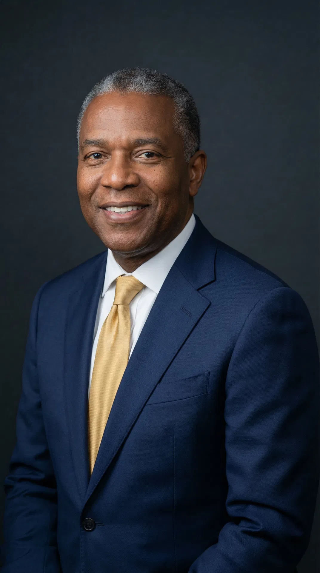 Damon Finch — School Director