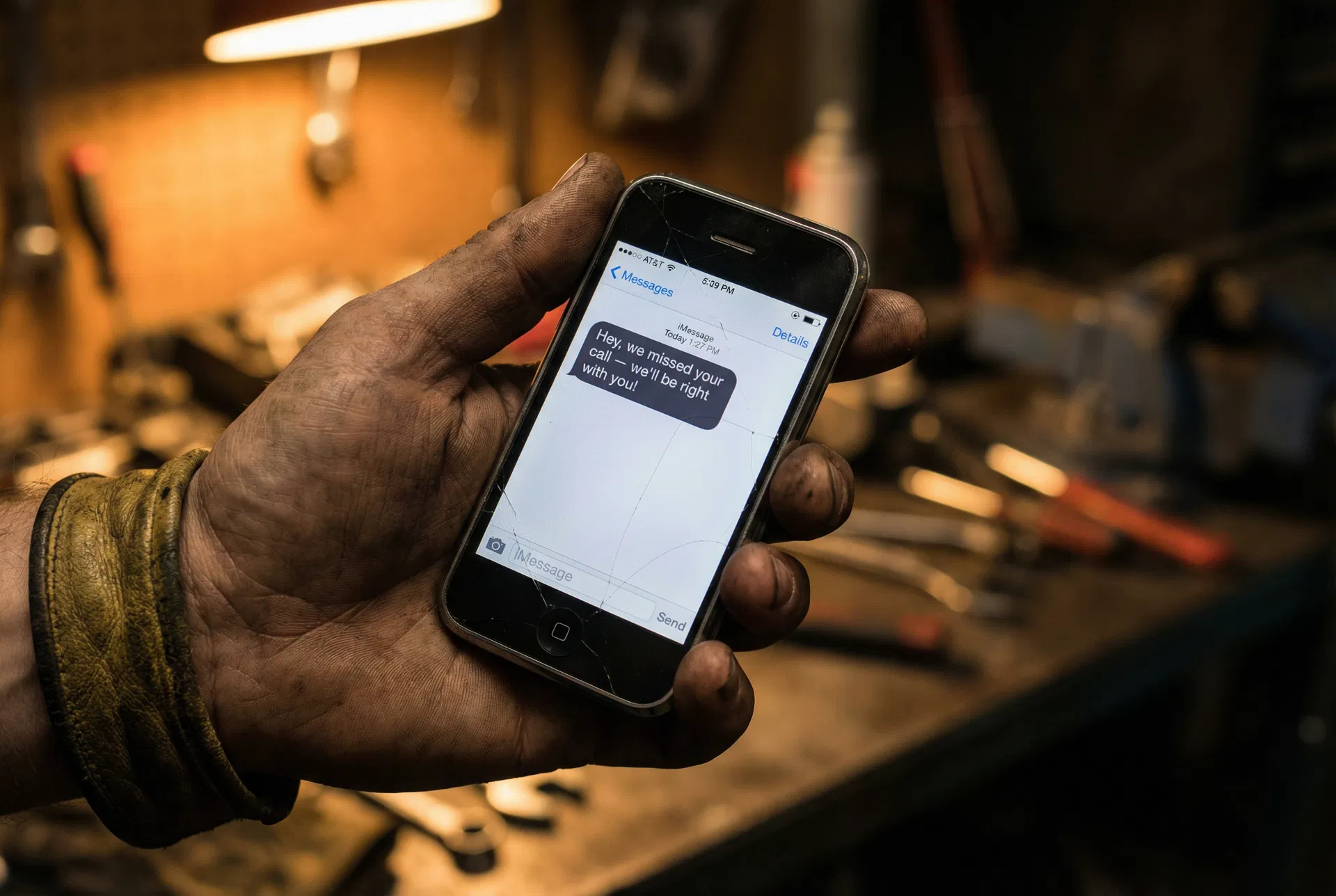 Auto-response text going out to missed call