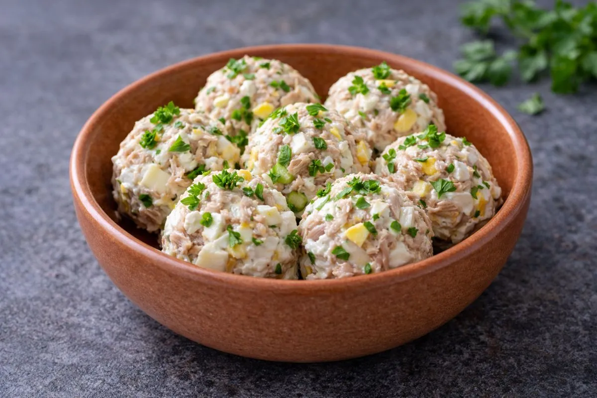 Ei-Thunfisch-Protein-Bällchen - Proteinreiches Rezept | Magenkompass