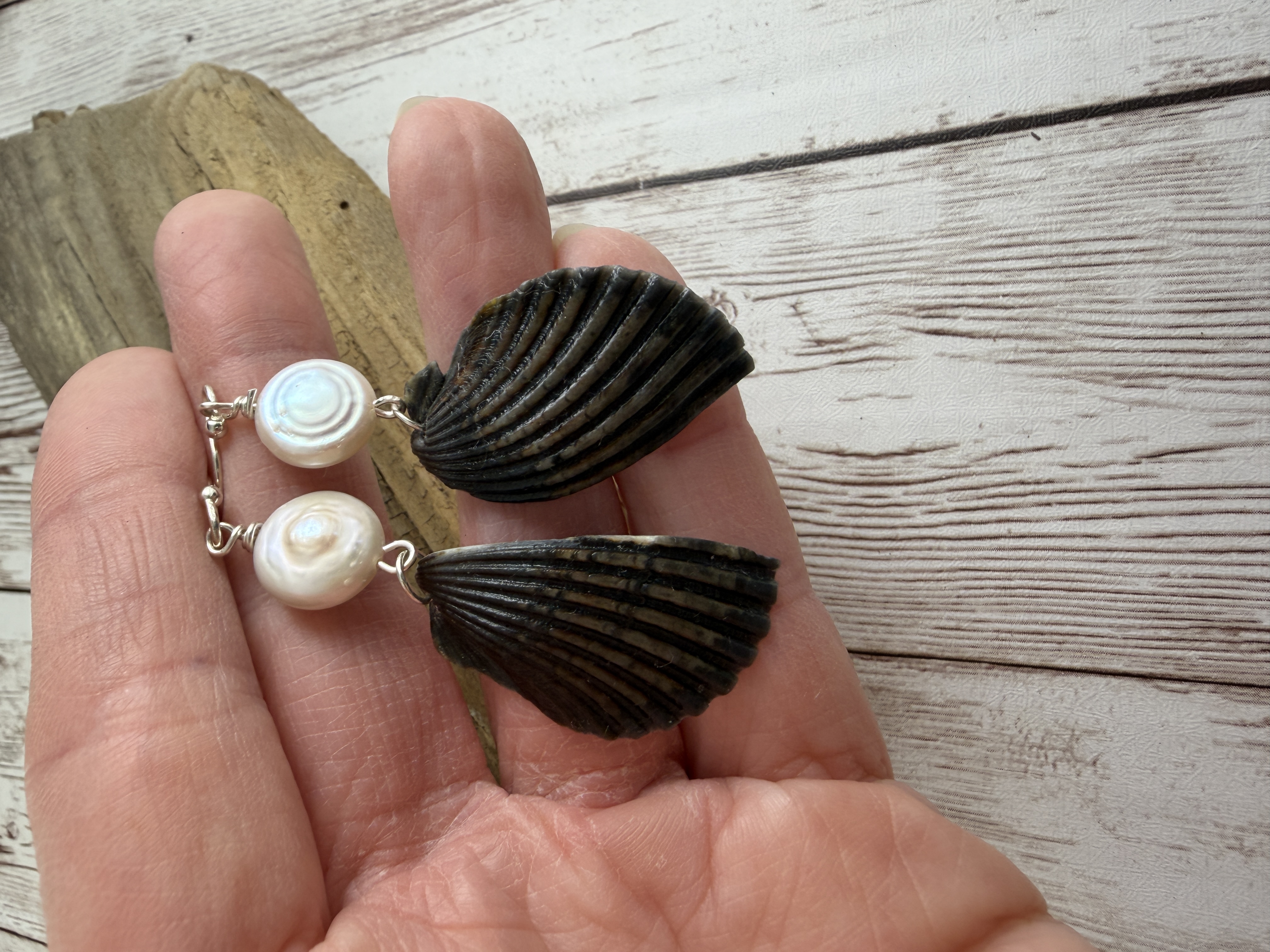 Half Shell Earrings with Coin Pearls thumbnail 4