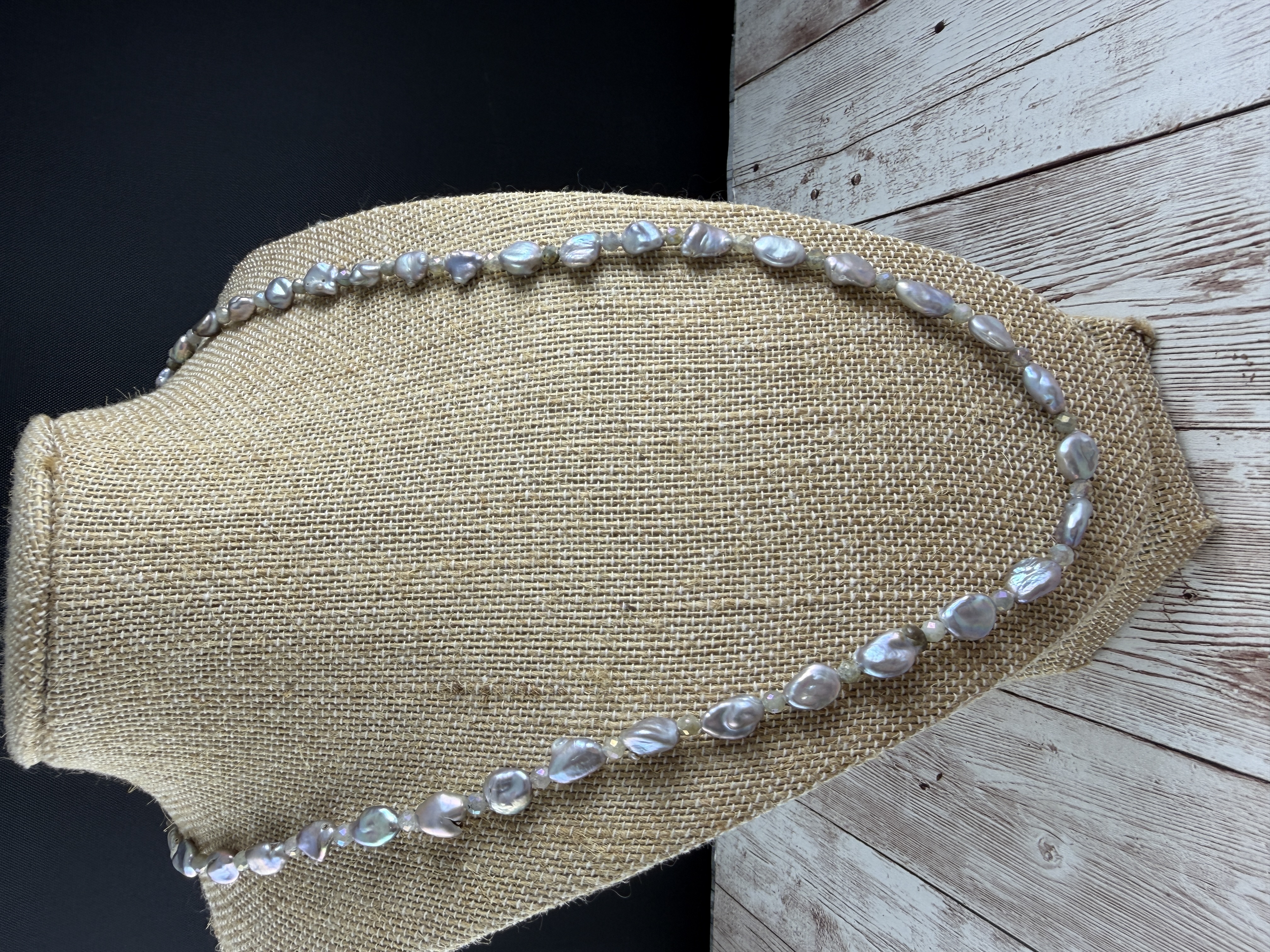 Lavender Silver Pearl Necklace with Labradorite