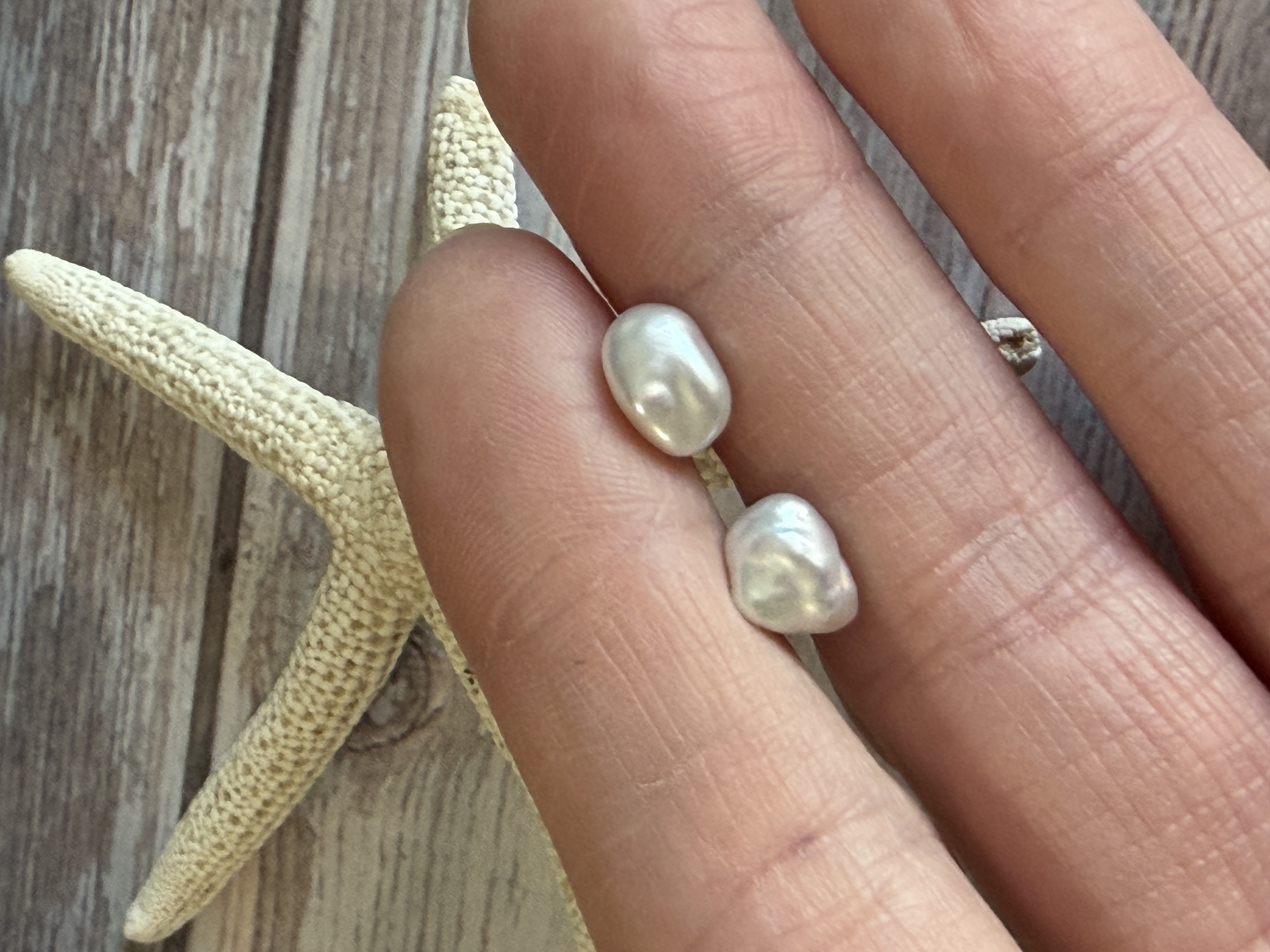 Keshi Pearl Studs No. 1 thumbnail 4