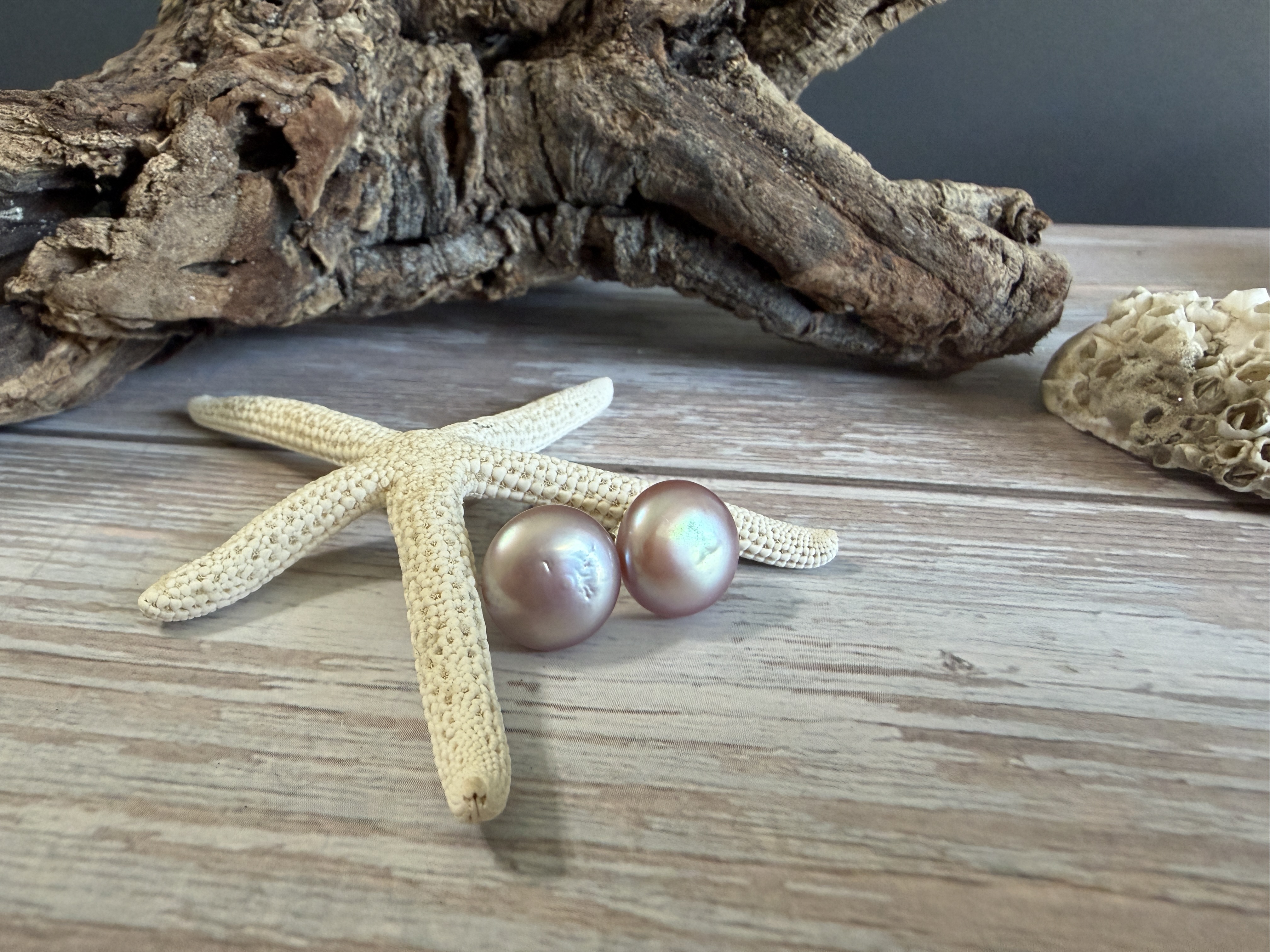Pink Coin Pearl Studs No. 1 thumbnail 2