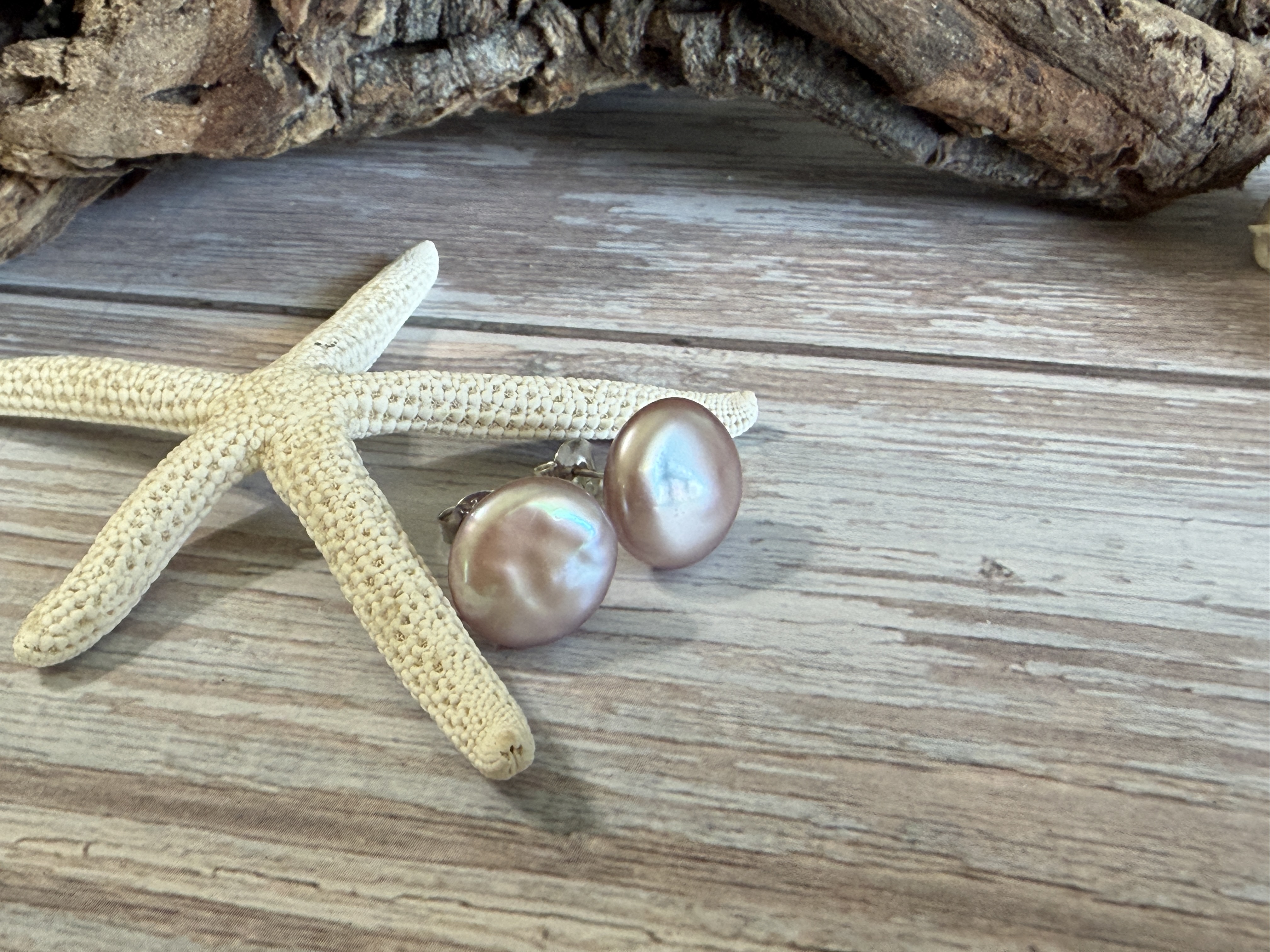 Pink Coin Pearl Studs No. 2 thumbnail 2