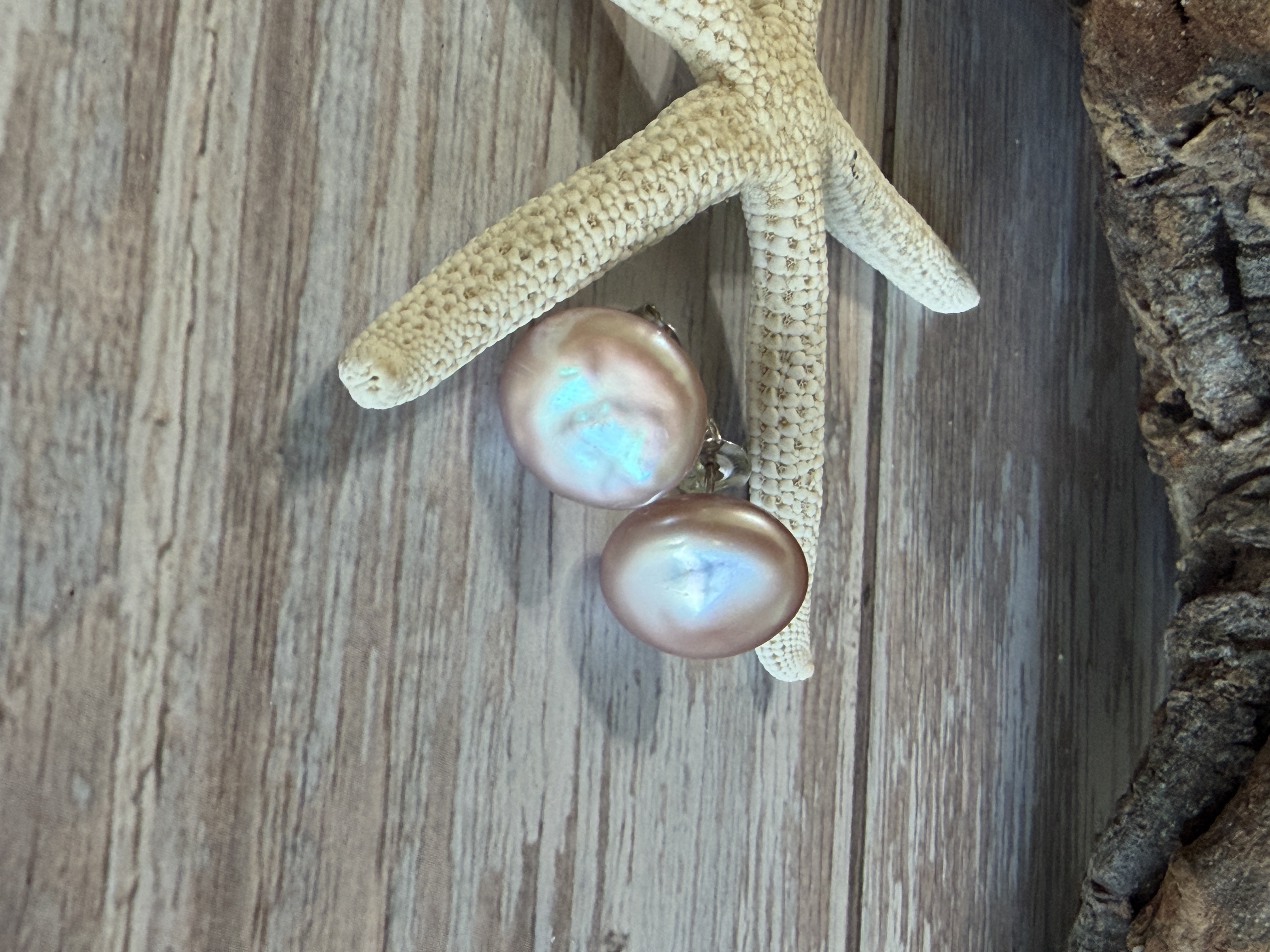Pink Coin Pearl Studs No. 2 thumbnail 3