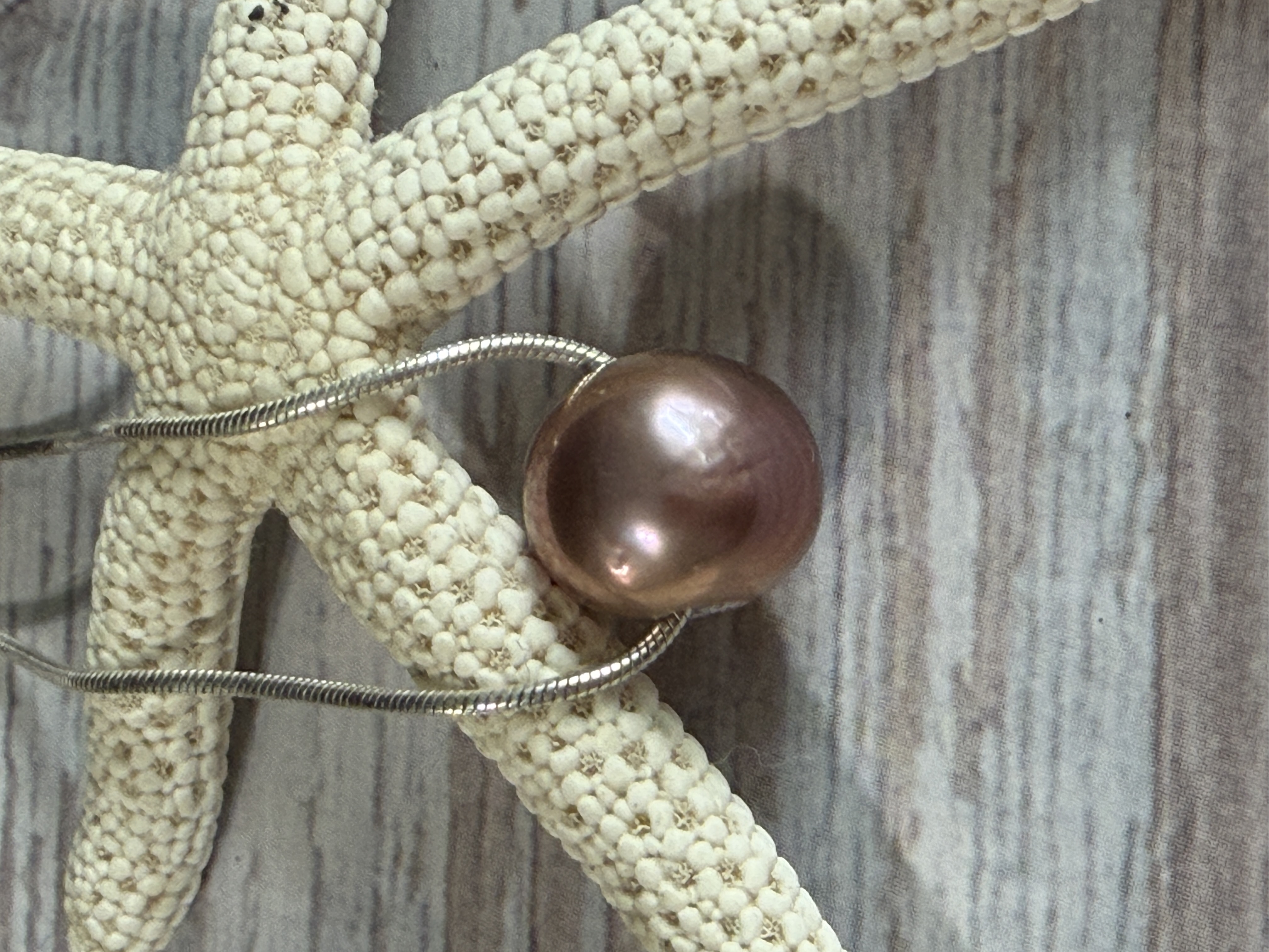 Floating Pearl Choker image 5