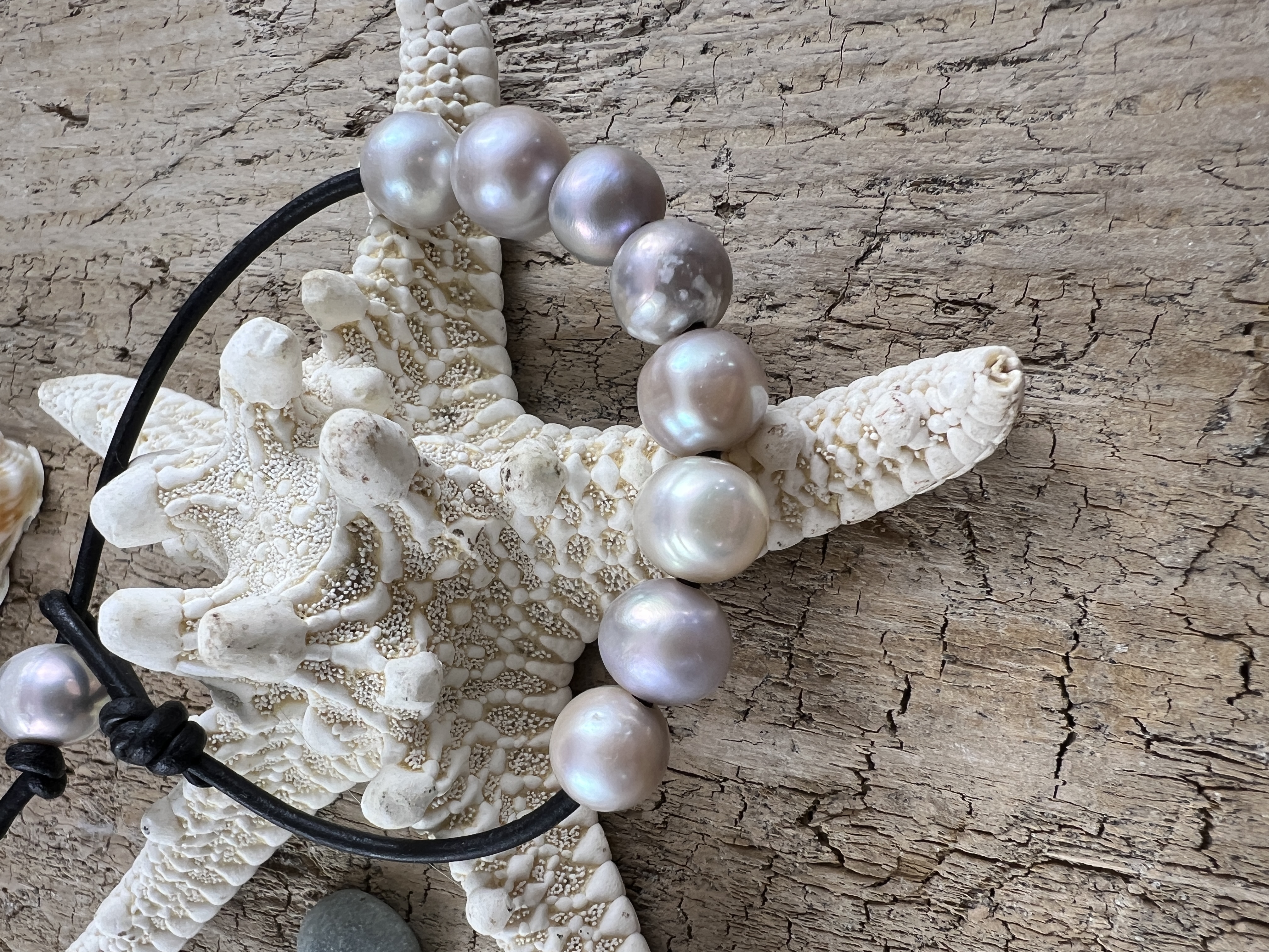 Handcrafted Silver Pearl Leather Bracelet, Rustic Boho Style image 4