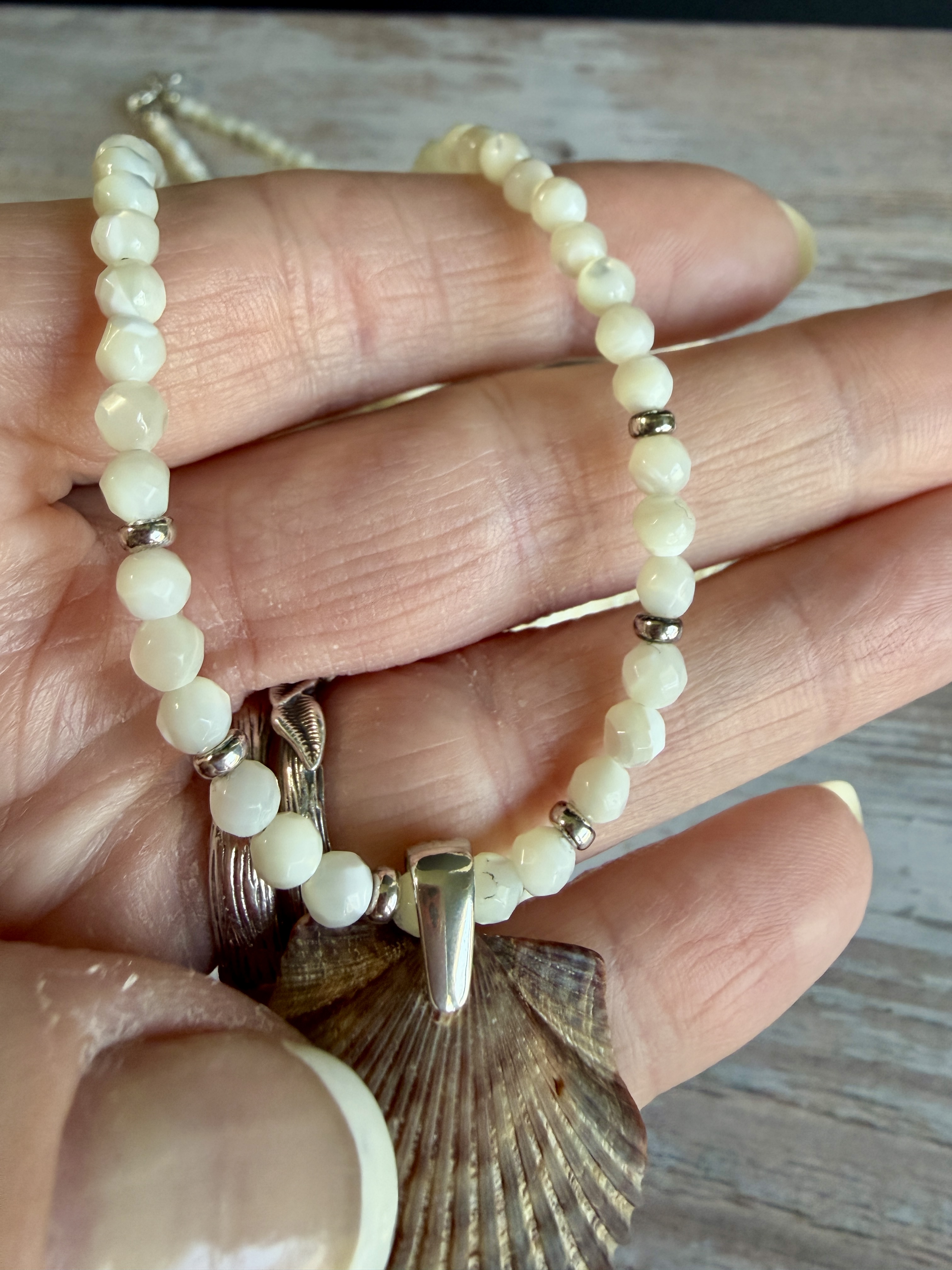 Mother of Pearl Necklace with Shell Pendant image 4