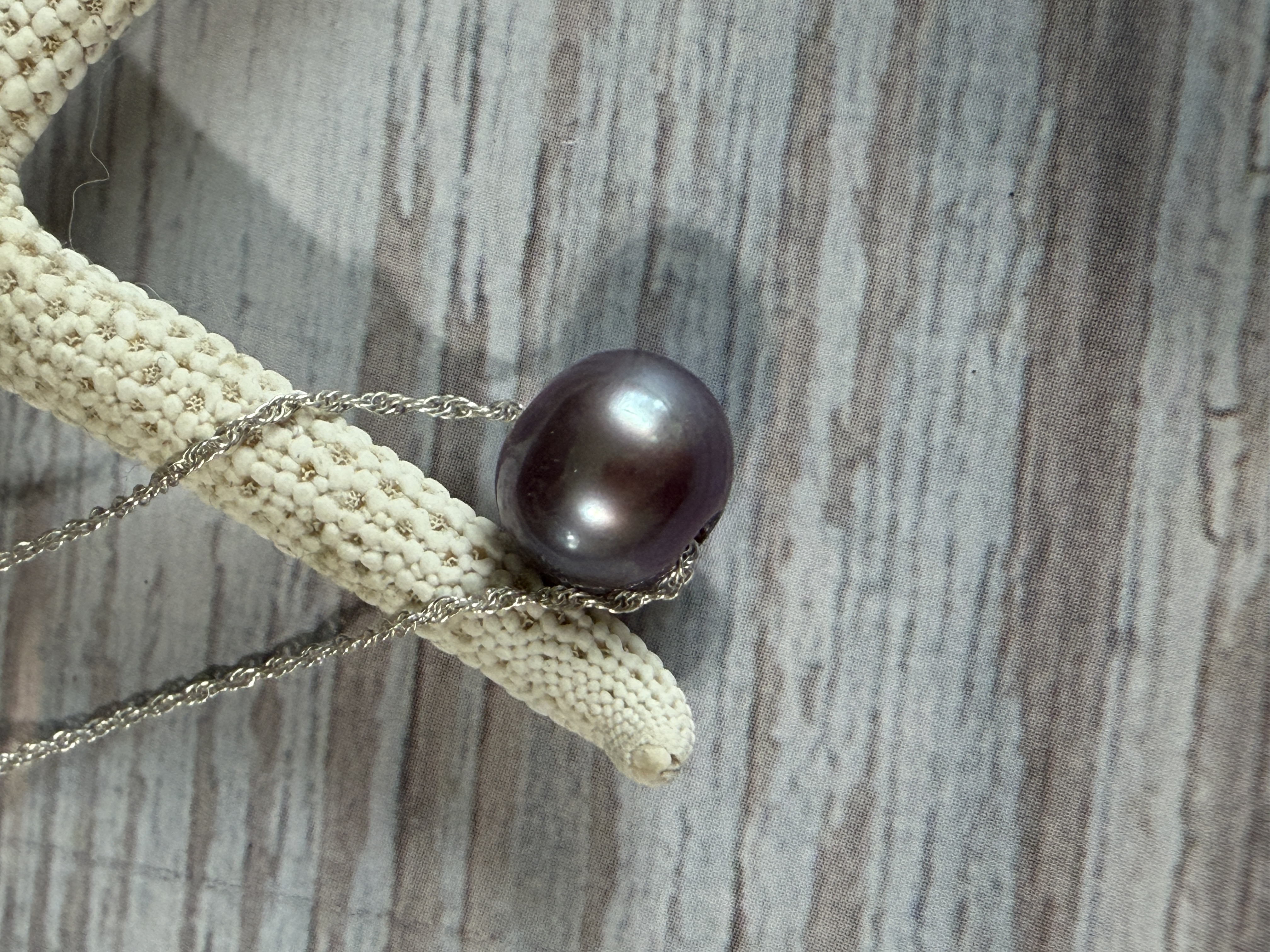Floating Pearl Necklace  image 5