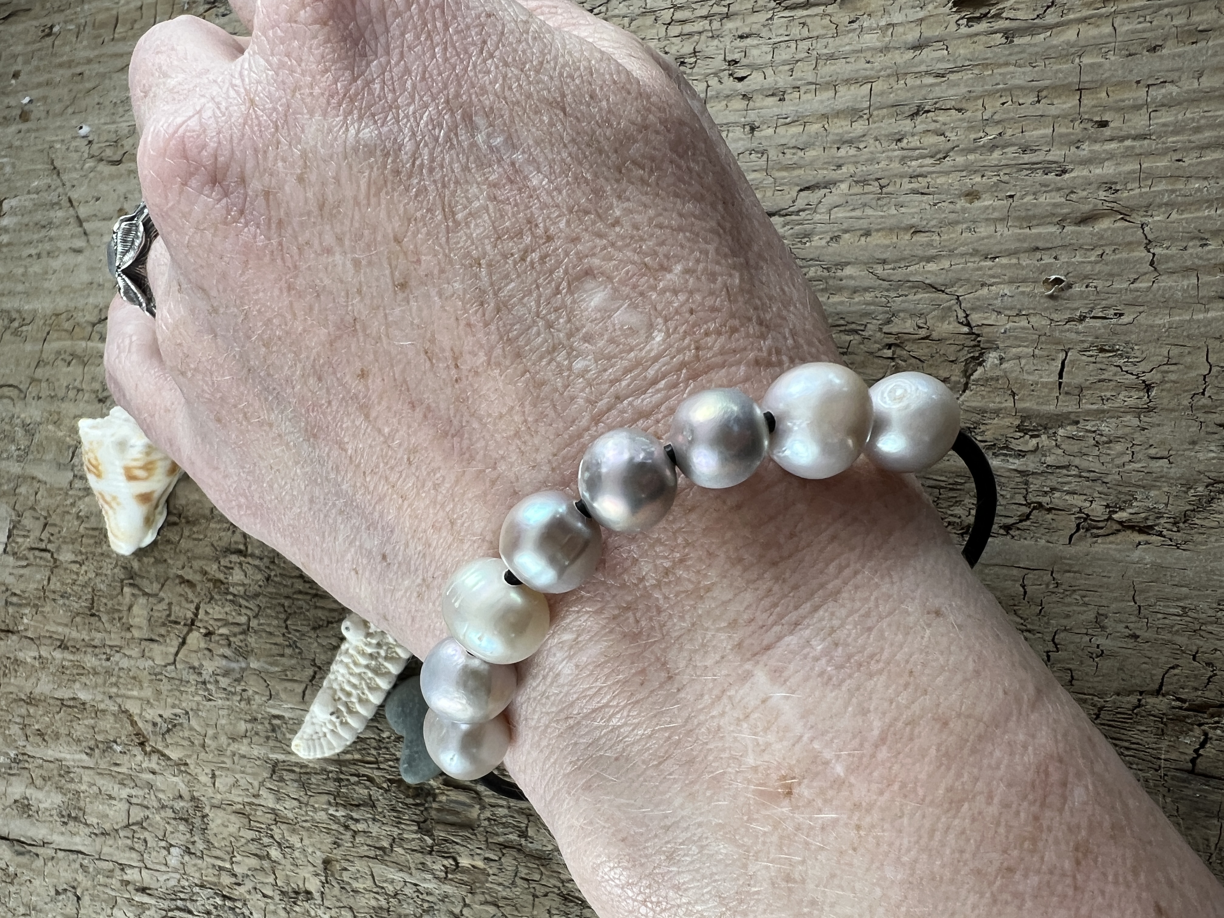 Handcrafted Silver Pearl Leather Bracelet, Rustic Boho Style image 3