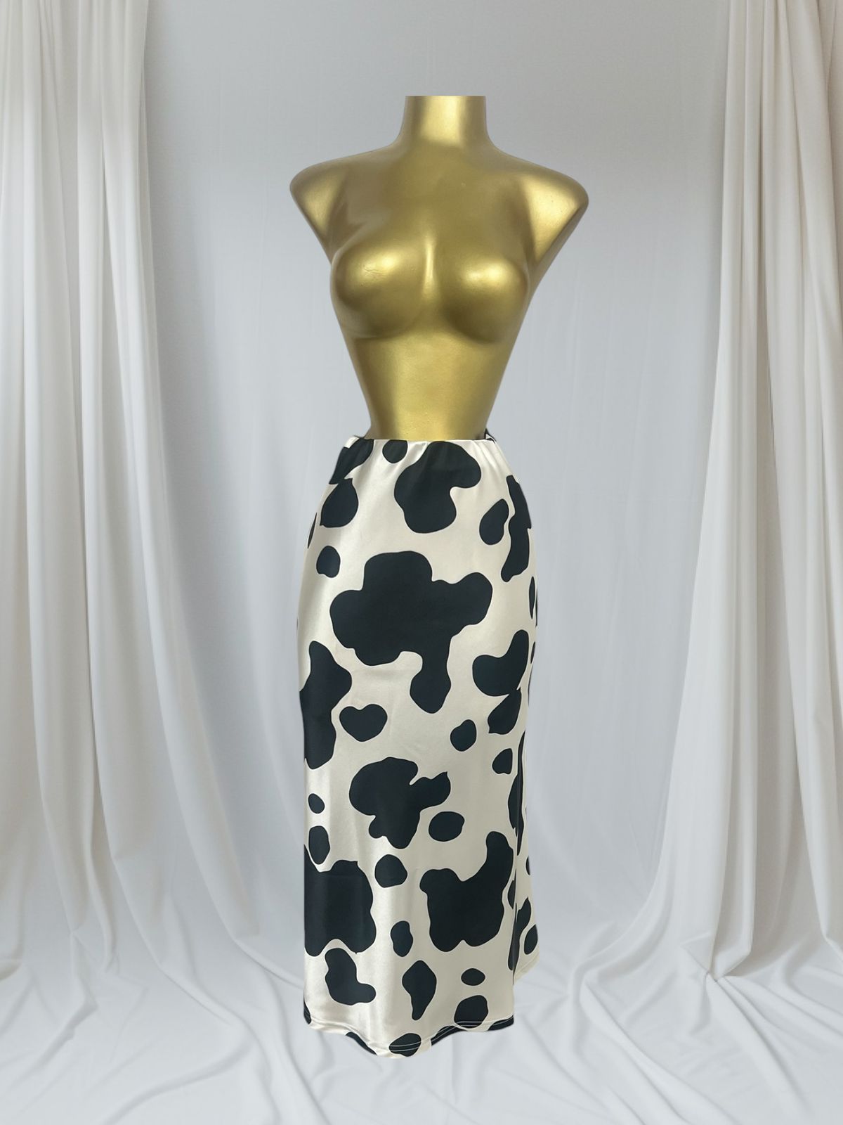 Falda satín cow print B/N
