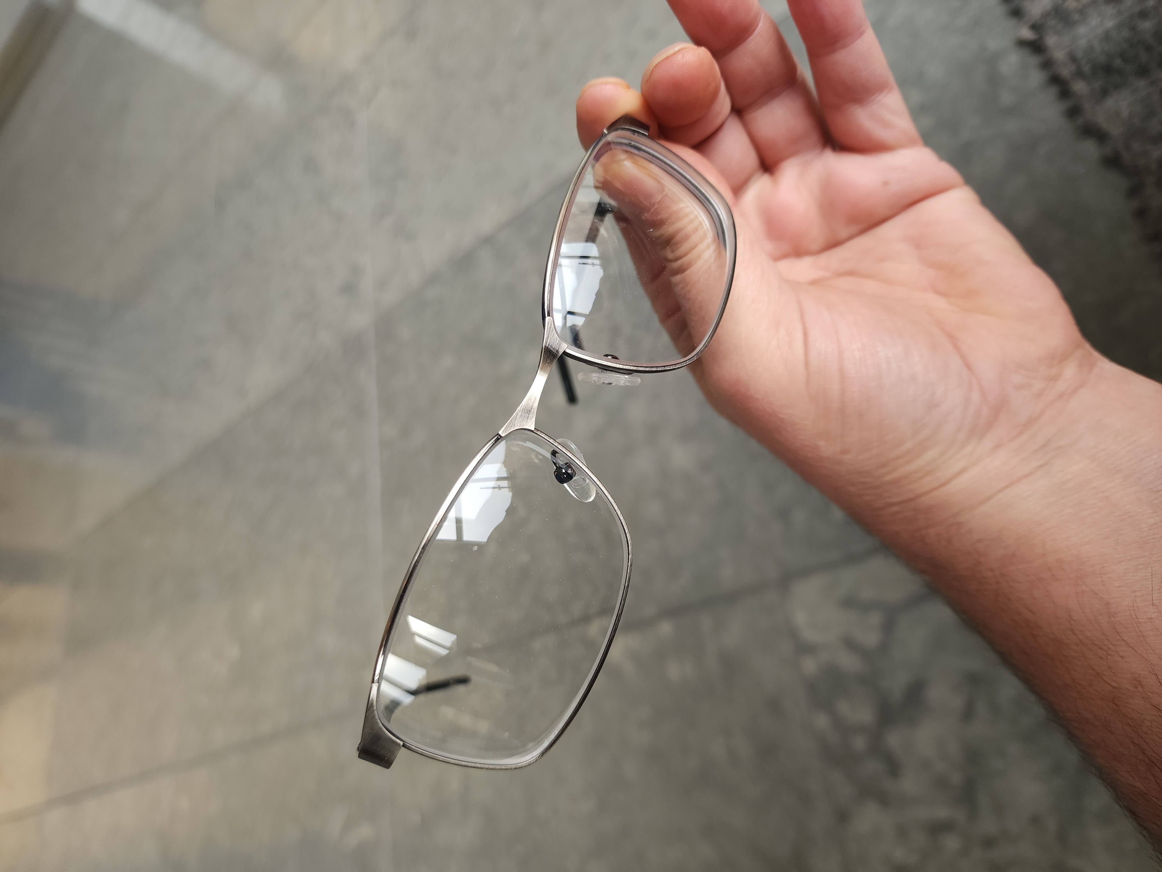Men's or Unisex Metal Frame Eyeglasses